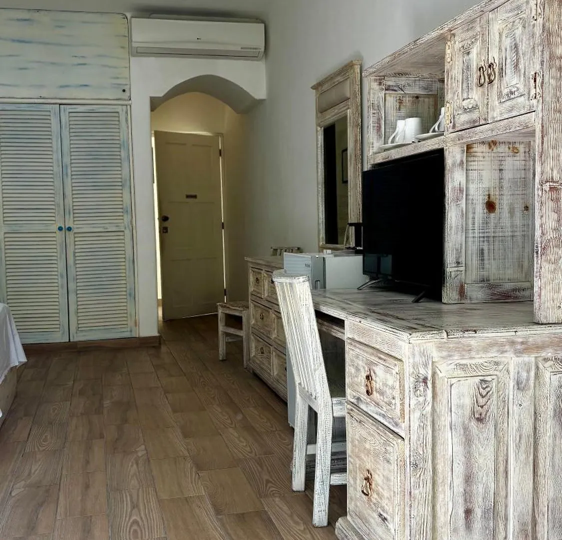 Coco Rio Hotel - Mamitas Beach Area Плая-дель-Кармен 0*,