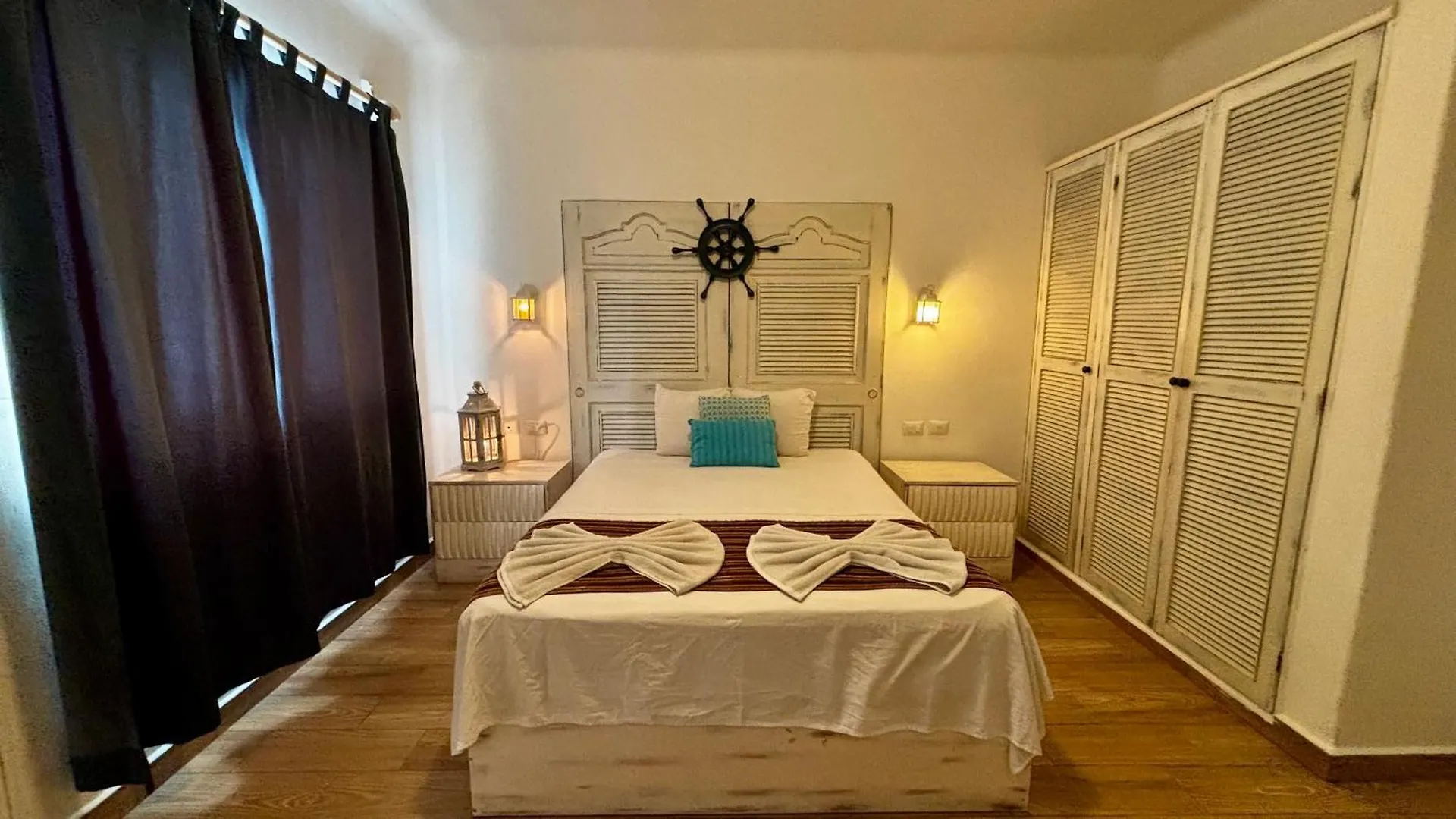 Coco Rio Hotel - Mamitas Beach Area 普拉亚卡门